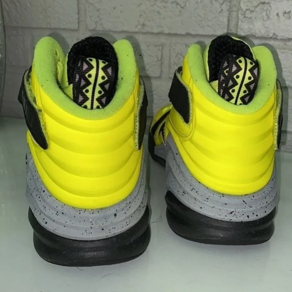 Nike ‘LUNAR RAID’ Volt Men Sneakers Size 10